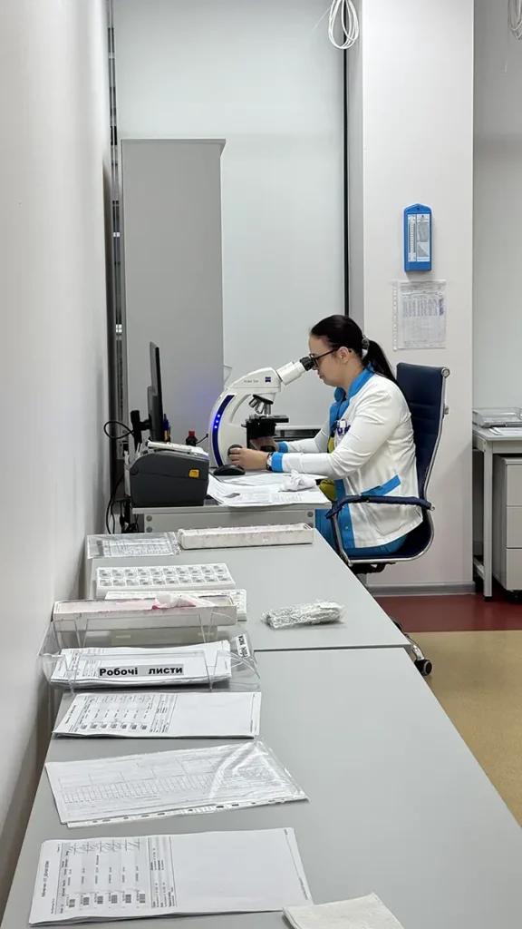 dila-laboratoriia-kyiv-4